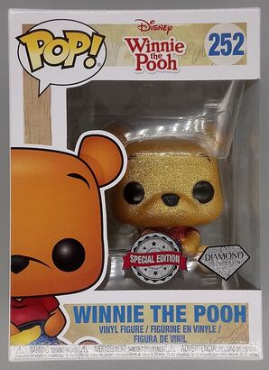 #252 Winnie the Pooh (Sitting) - Diamond - Disney