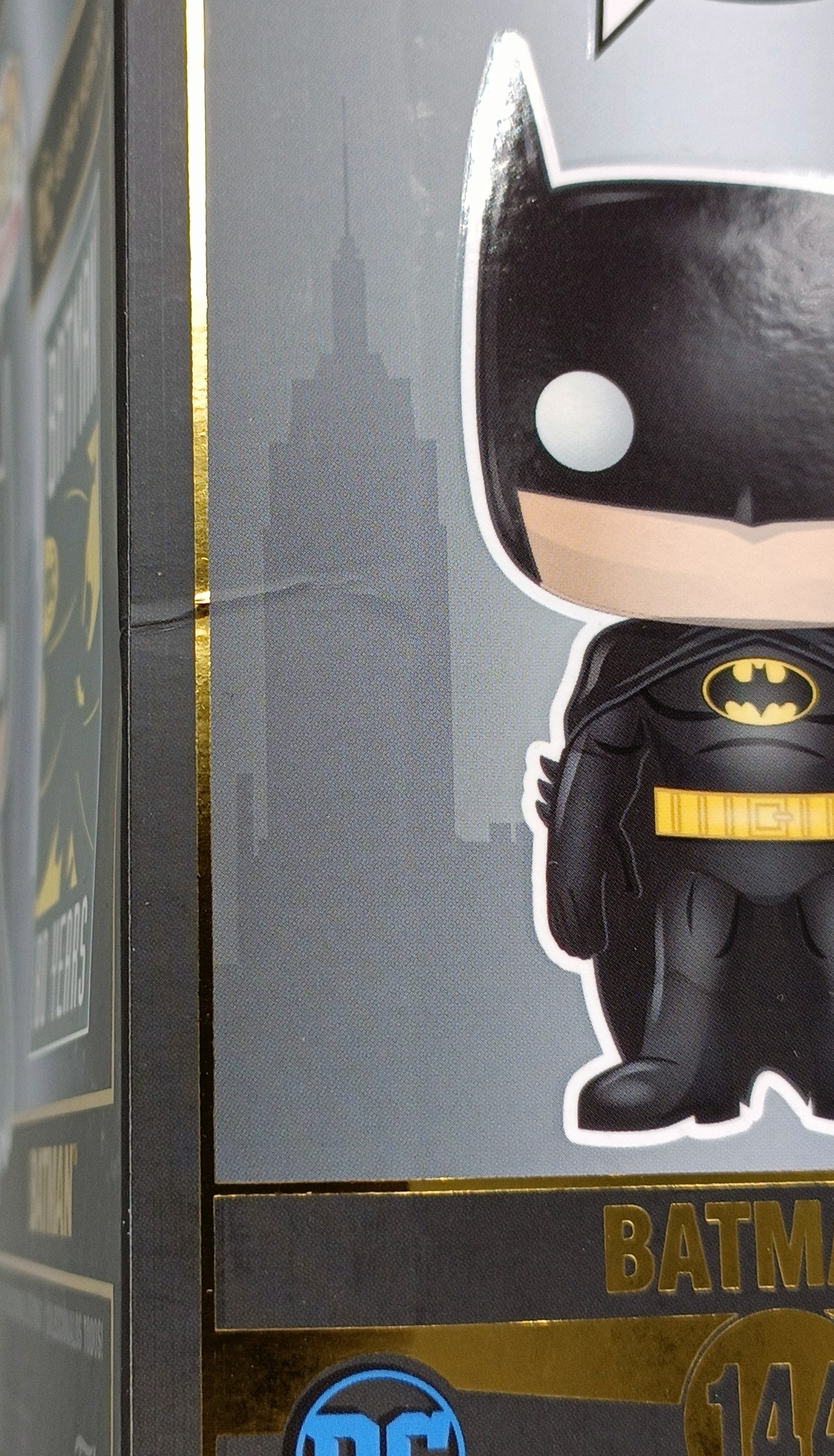 Funko Pop! DC Batman [144] - Batman Red (Metallic) (Special