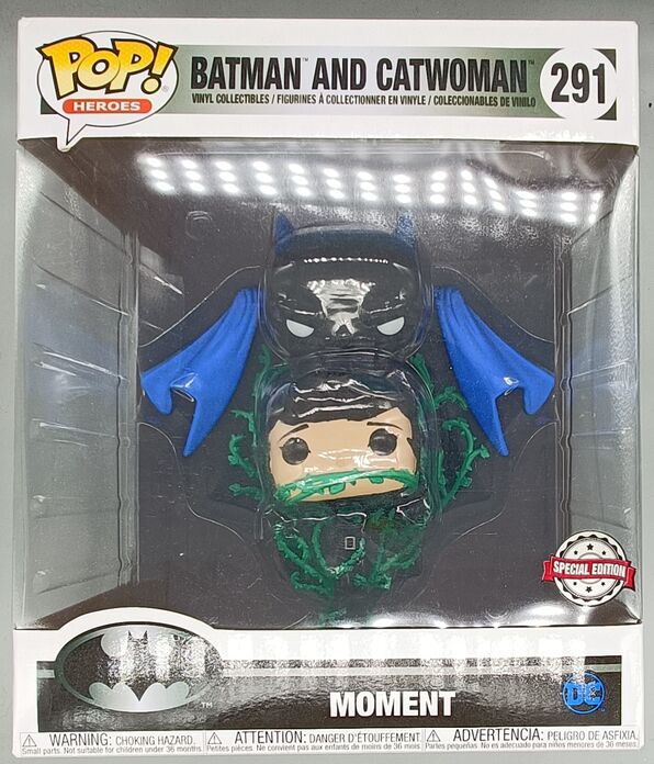 #291 Batman and Catwoman - Comic Moment - DC