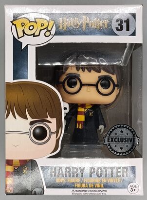 #31 Harry Potter (Robes w/ Hedwig) - Harry Potter BOX DAMAGE