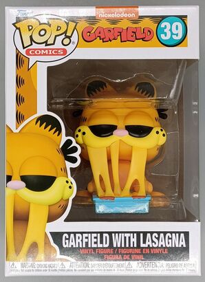 #39 Garfield with Lasagna - Garfield