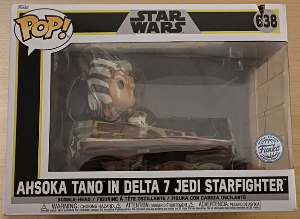 #638 Ahsoka Tano in Delta 7 Jedi Starfighter Star War DAMAGE