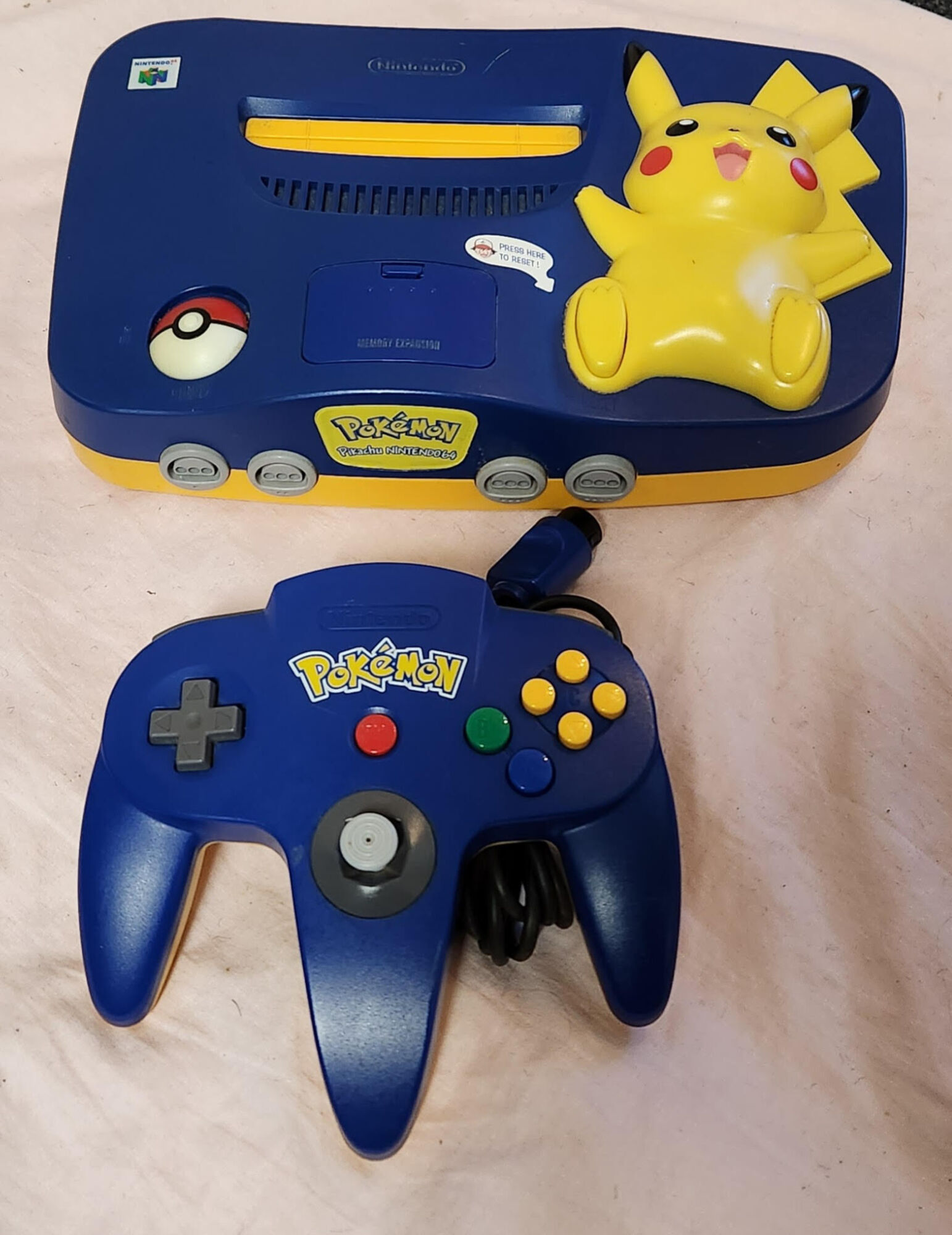 Nintendo 64 N64 Console - Pikachu Limited Edition